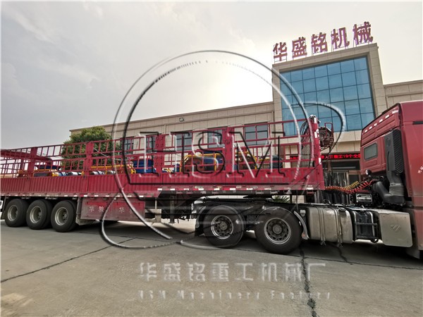 三臺(tái)750ⅹ500型對輥破碎機(jī)發(fā)往貴陽